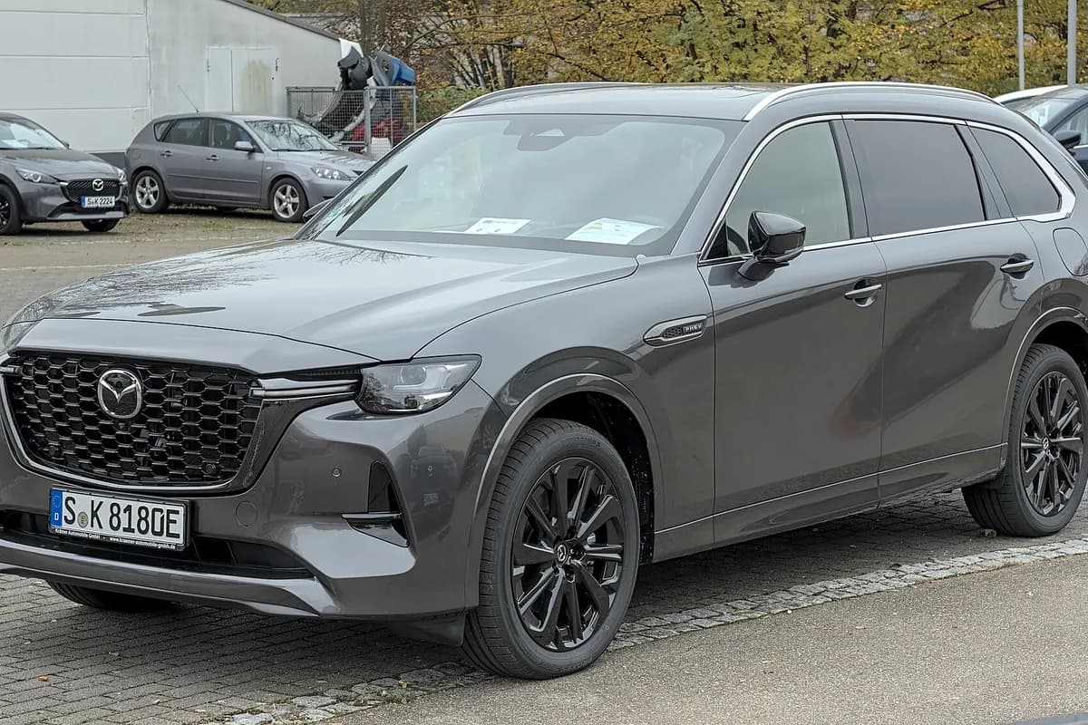 A Mazda CX-80, front three-quarter view